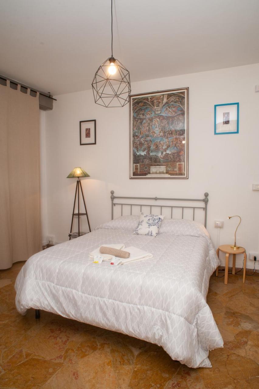 Guesthouse Amici Miei Florence Exterior photo